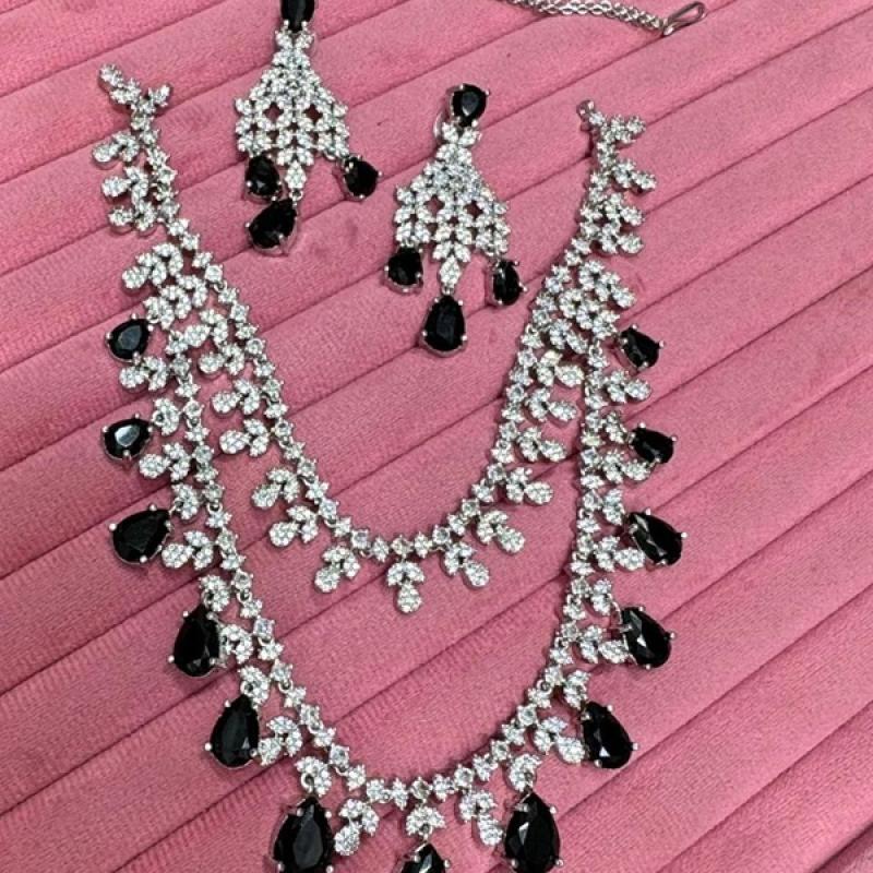 Tara Sutaria Inspired Necklace Set- CZ Necklace With Earrings & Mangtika